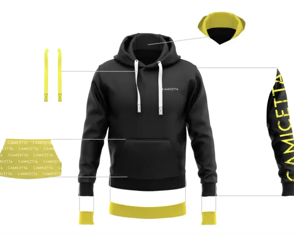 Czarna bluza z kapturem i żółtymi detalami. Widoczne bluzy firmowe z logo CAMICETTA na rękawie i taśmie.